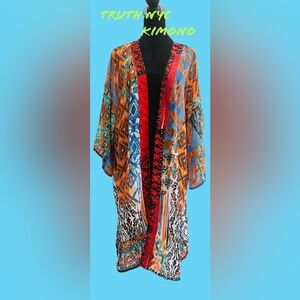 Truth NYC Colorful Patterned Kimono‎